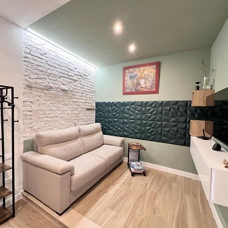 Home Cavour Prato Прато Экстерьер фото