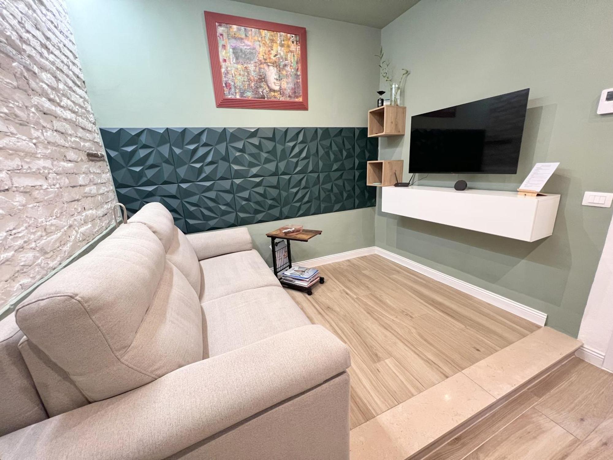 Home Cavour Prato Прато Экстерьер фото